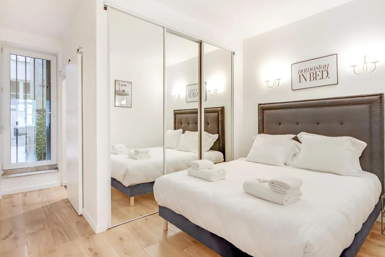 Pick A Flat'S Apartment In Saint Germain - Rue Vaneau Paris
