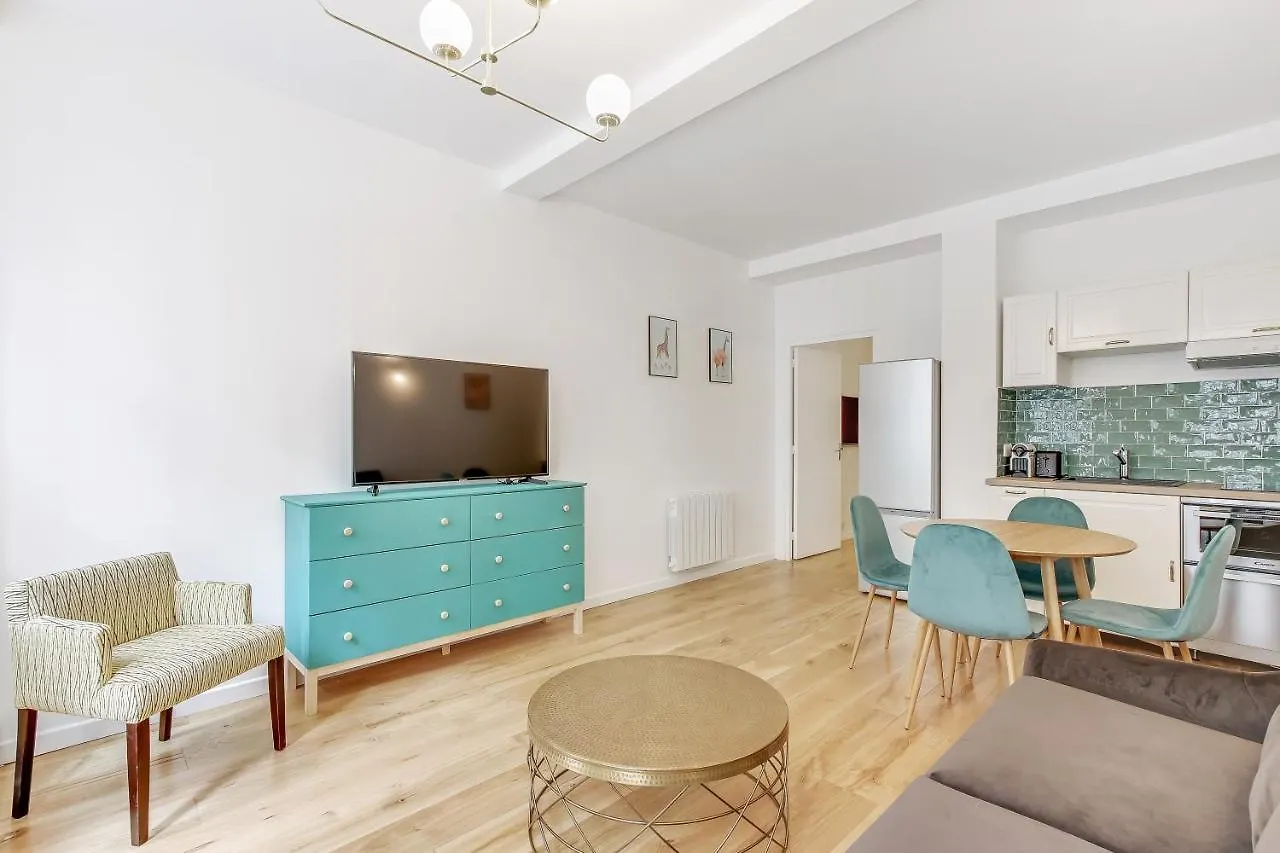 Pick A Flat'S Apartment In Saint Germain - Rue Vaneau Paris