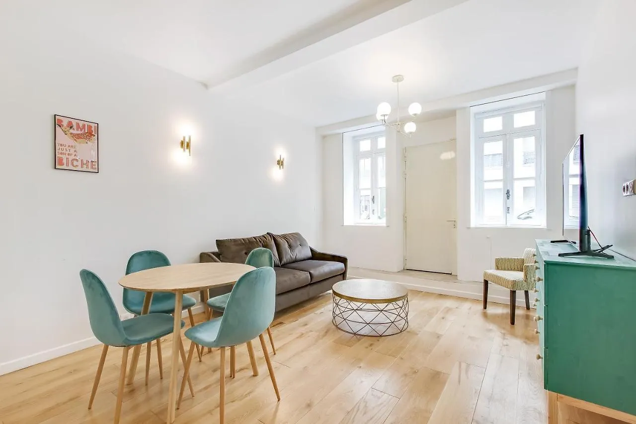 Pick A Flat'S Apartment In Saint Germain - Rue Vaneau Paris